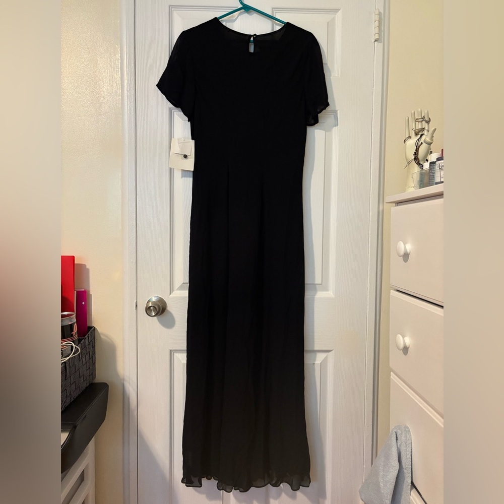 Benjamin A. Los Angeles Black Crew Neck Maxi Dress - Picture 2 of 6